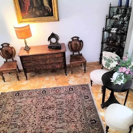 Lorenzo Il Magnifico Elegant With Two Bedrooms Apartment Florence