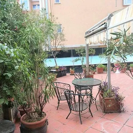 Lorenzo Il Magnifico Elegant With Two Bedrooms Apartment