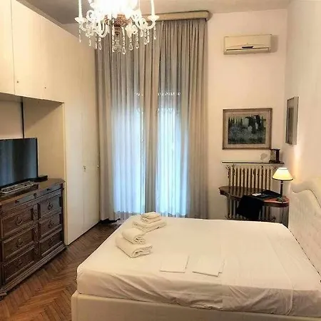 Lorenzo Il Magnifico Elegant With Two Bedrooms Apartment